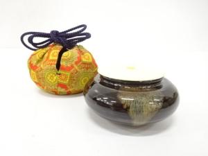万代草山造　内海茶入
